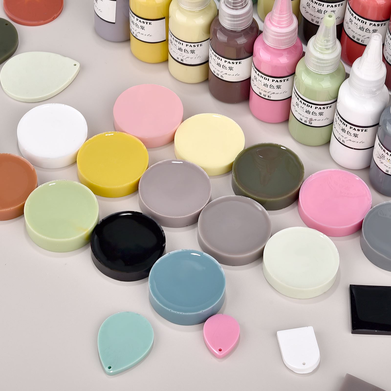 Morandi Colori Pigmenti di Res - Resin Color Paste recensione e prezzo