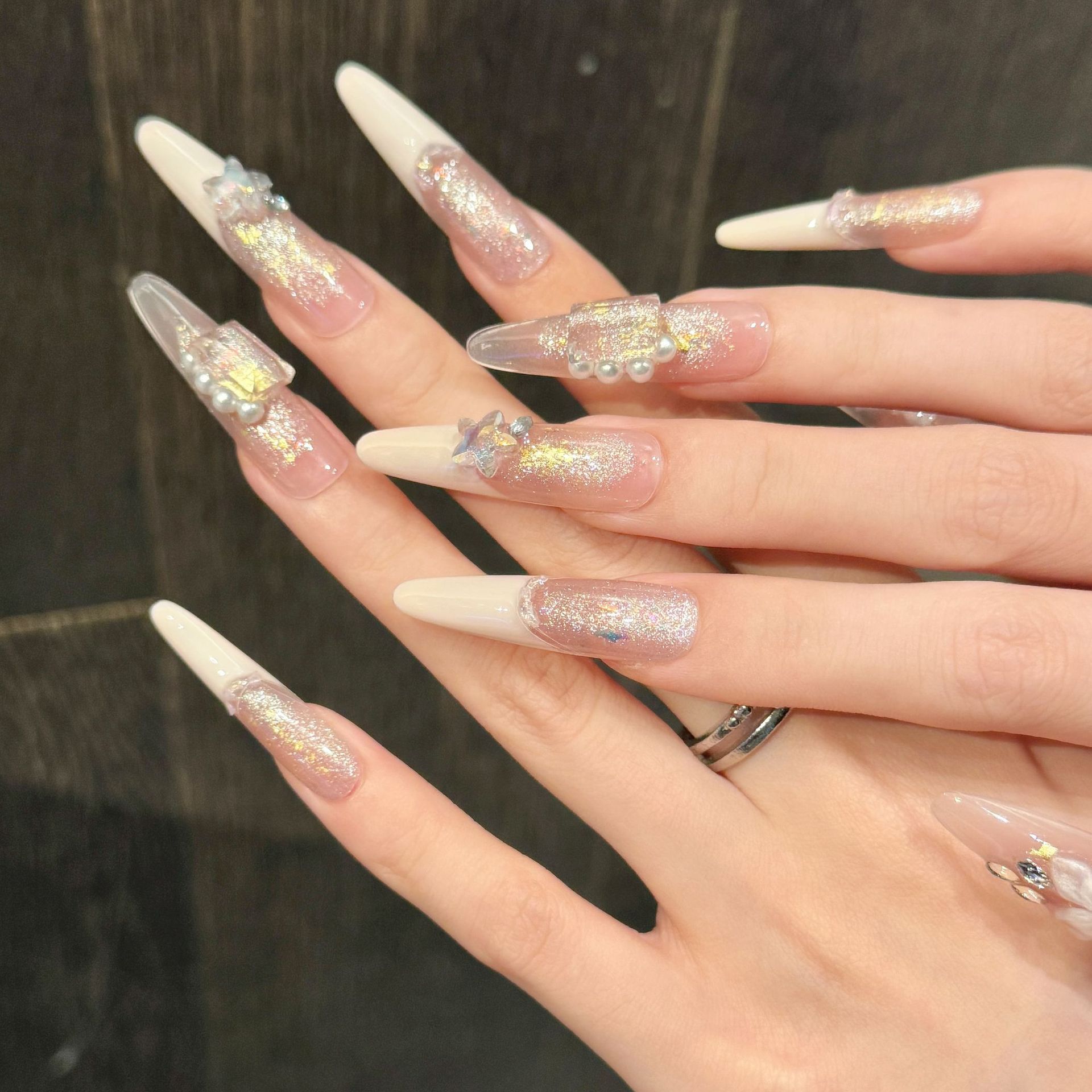 10 pezzi di unghie finte a sti - Resin Art Of Flowers recensione e prezzo