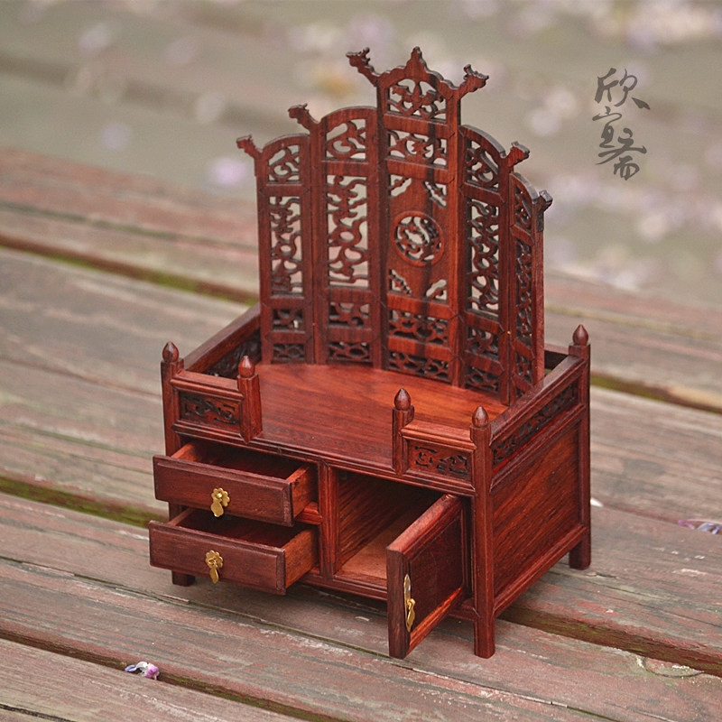 Set di mobili per casa delle b - Resin Art Dining Table recensione e prezzo